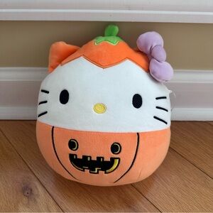 Hello Kitty and Friends Squishmallow Halloween pumpkin